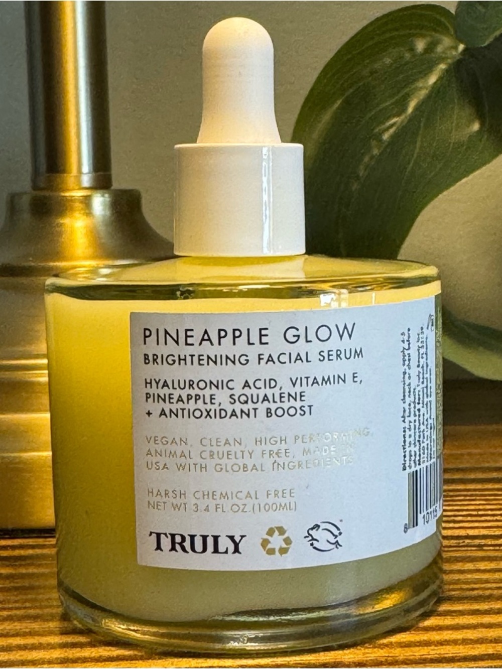 TRULY Pineapple Glow Brightening Facial Serum